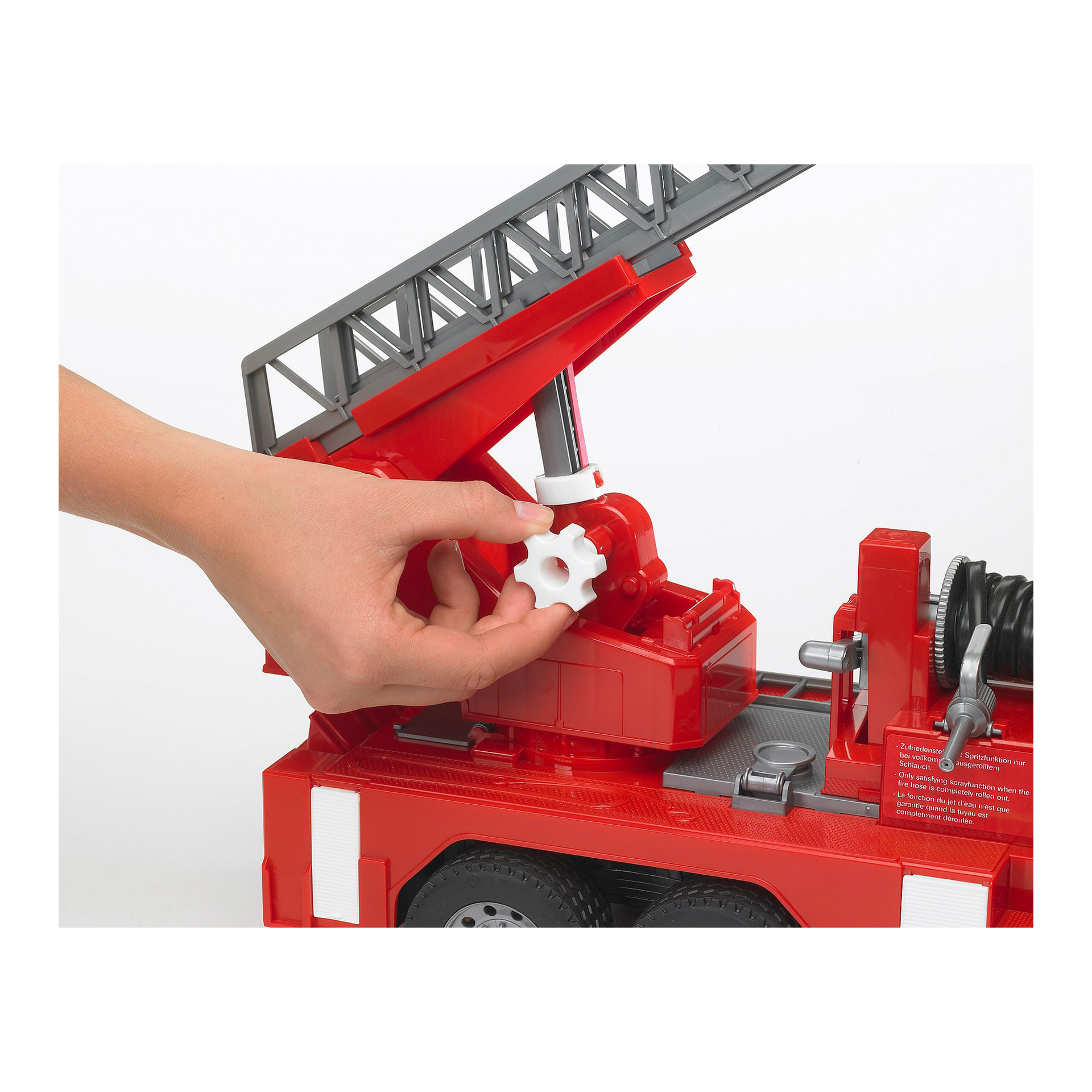 BRUDER MAN TGA VEICULO BOMBEIROS C/ ESCADA