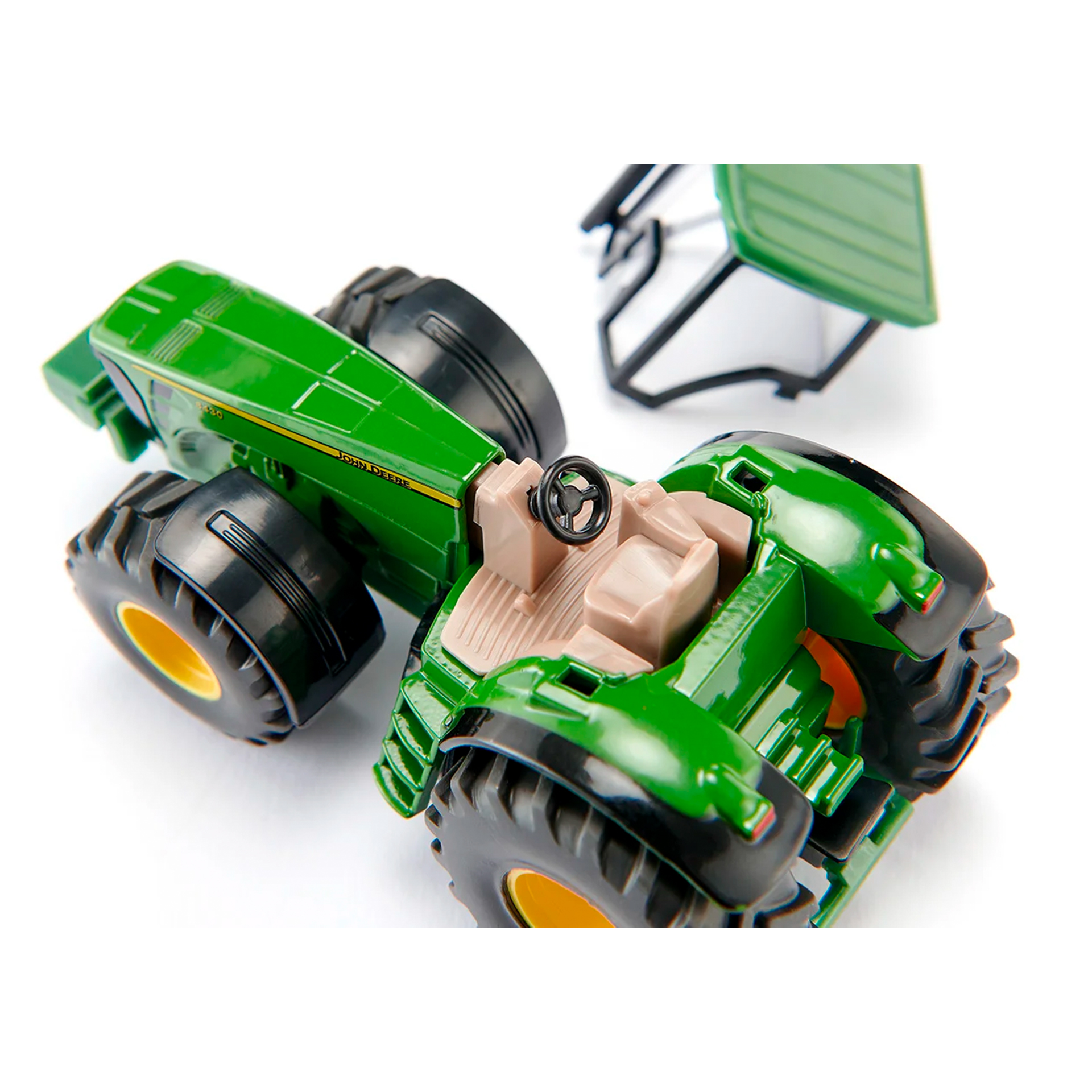 SIKU TRACTOR COM REBOQUE