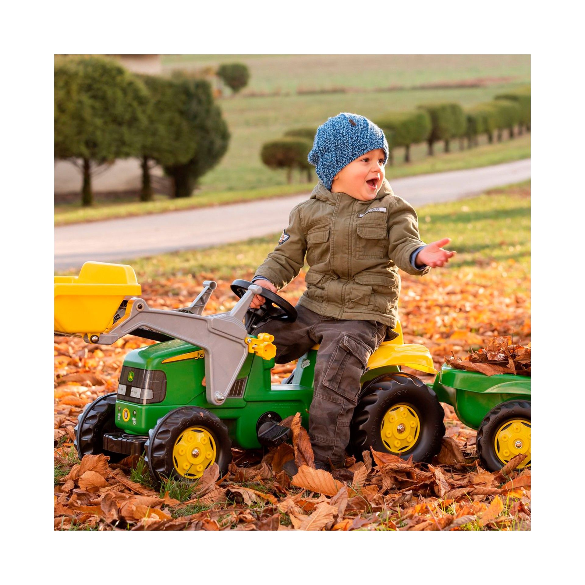 ROLLY TOYS TRATOR JONH DEERE C/ PEDAL + ATRELADO